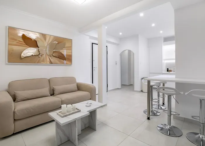 Acropolis Museum Apartment - New